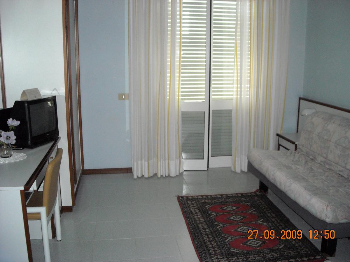 Liliana Hotel Marina dʼAndora