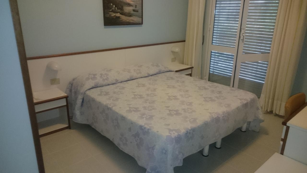 Liliana Hotel 3*